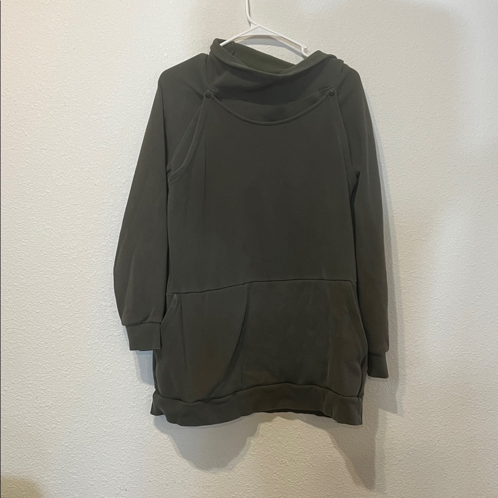 Latched Mama Harbor Snap Nursing pullover